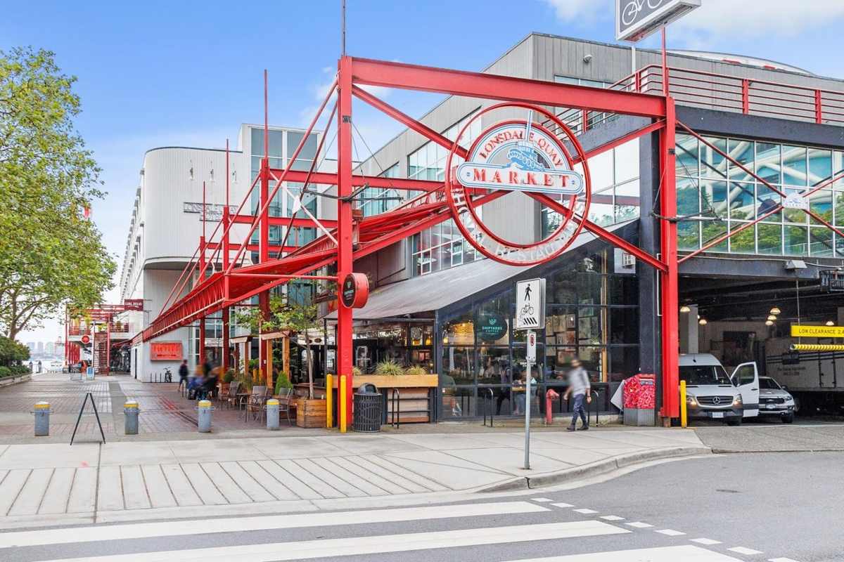 Fitness Center Photo Near 307 100 E Esplanade Avenue, North Vancouver, BC