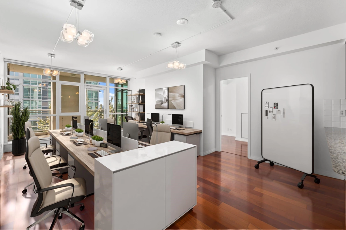 Office / Den Photo of 307 100 E Esplanade Avenue, North Vancouver, BC