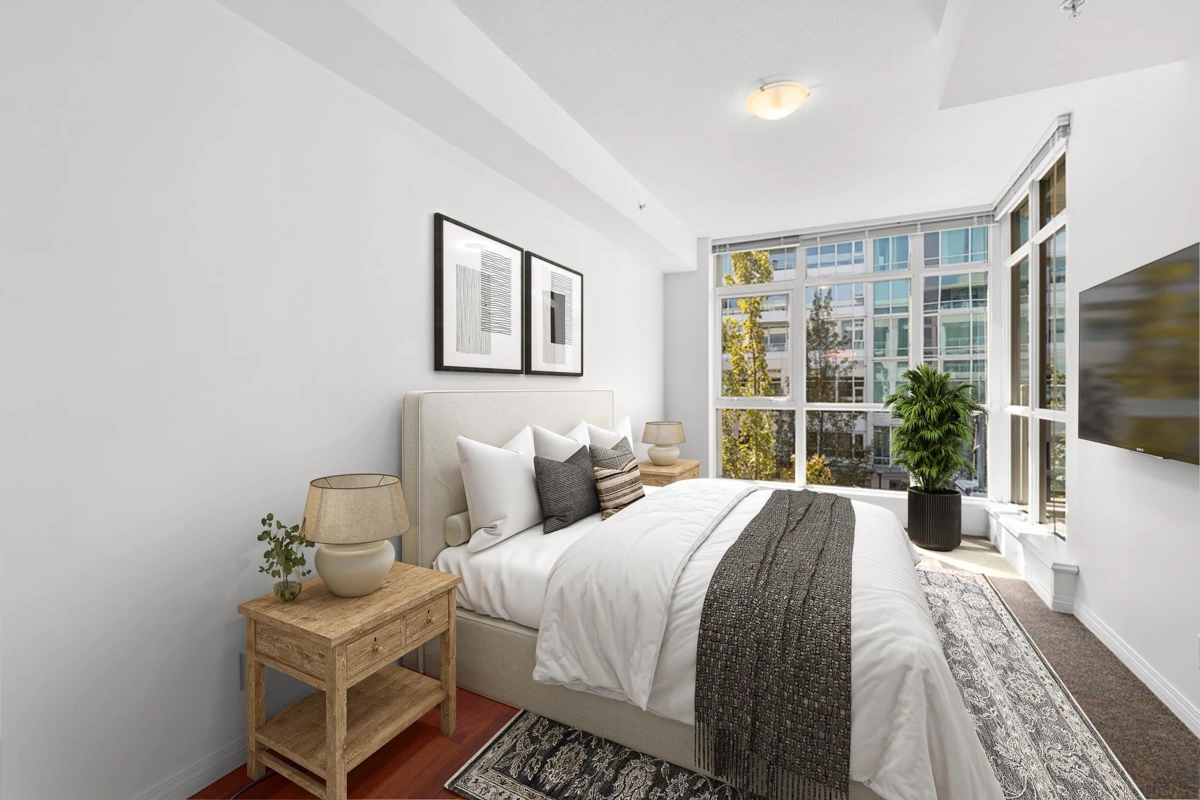 Pantry Photo of 307 100 E Esplanade Avenue, North Vancouver, BC