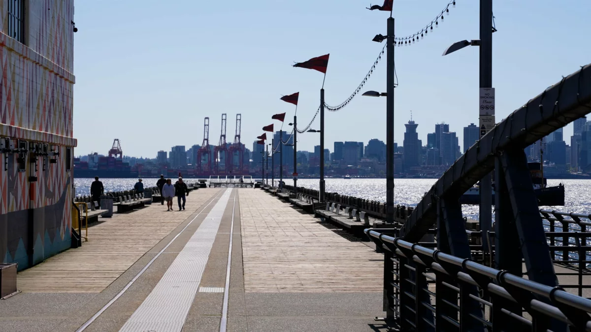 Walk-In Closet Photo of 307 100 E Esplanade Avenue, North Vancouver, BC