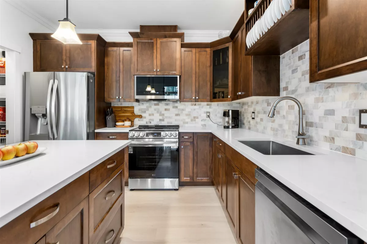 Family Room Photo of 3 34130 Old Yale Road, Abbotsford, BC