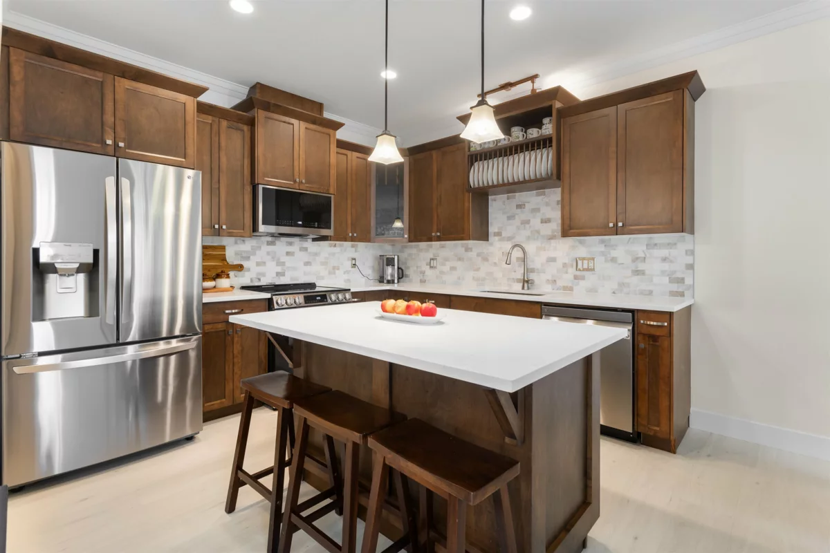 Living Room Photo of 3 34130 Old Yale Road, Abbotsford, BC