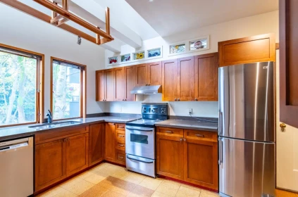 Primary Bedroom Photo of 2243 W 5th Avenue, Vancouver, BC