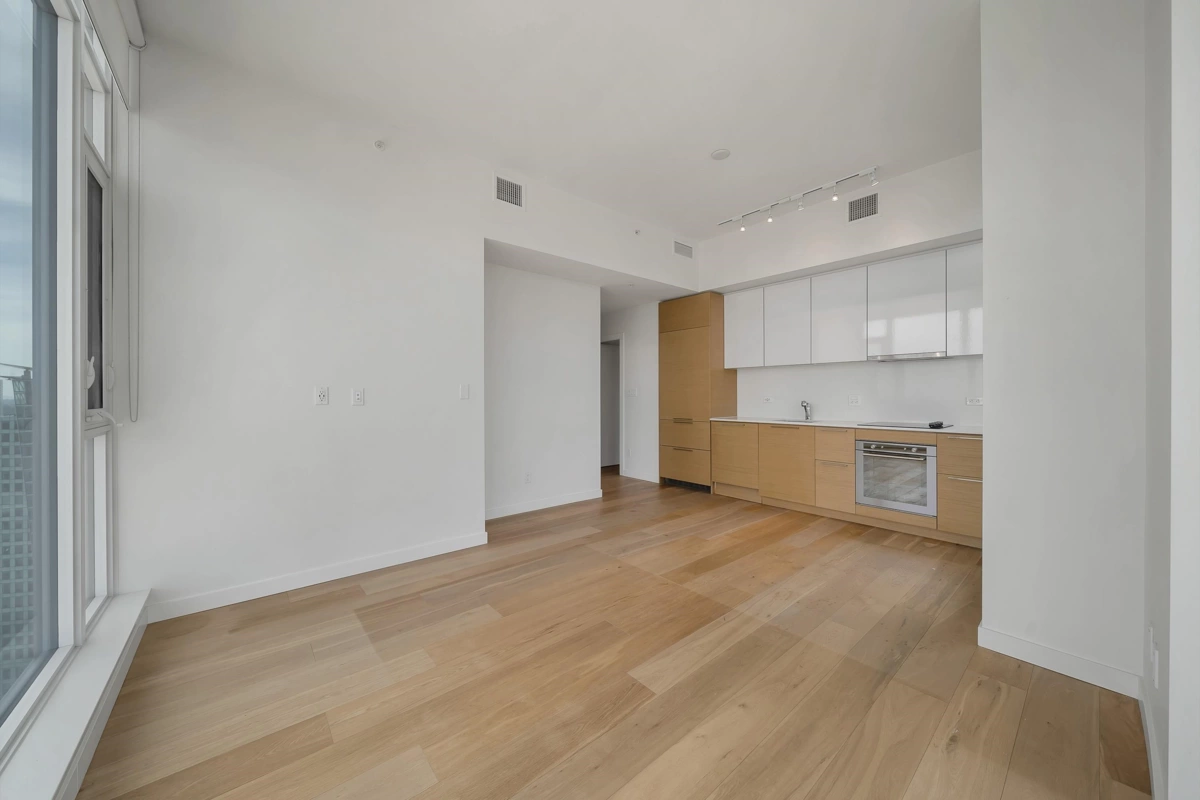 Breakfast Nook Photo of 3705 13438 Central Avenue, Surrey, BC