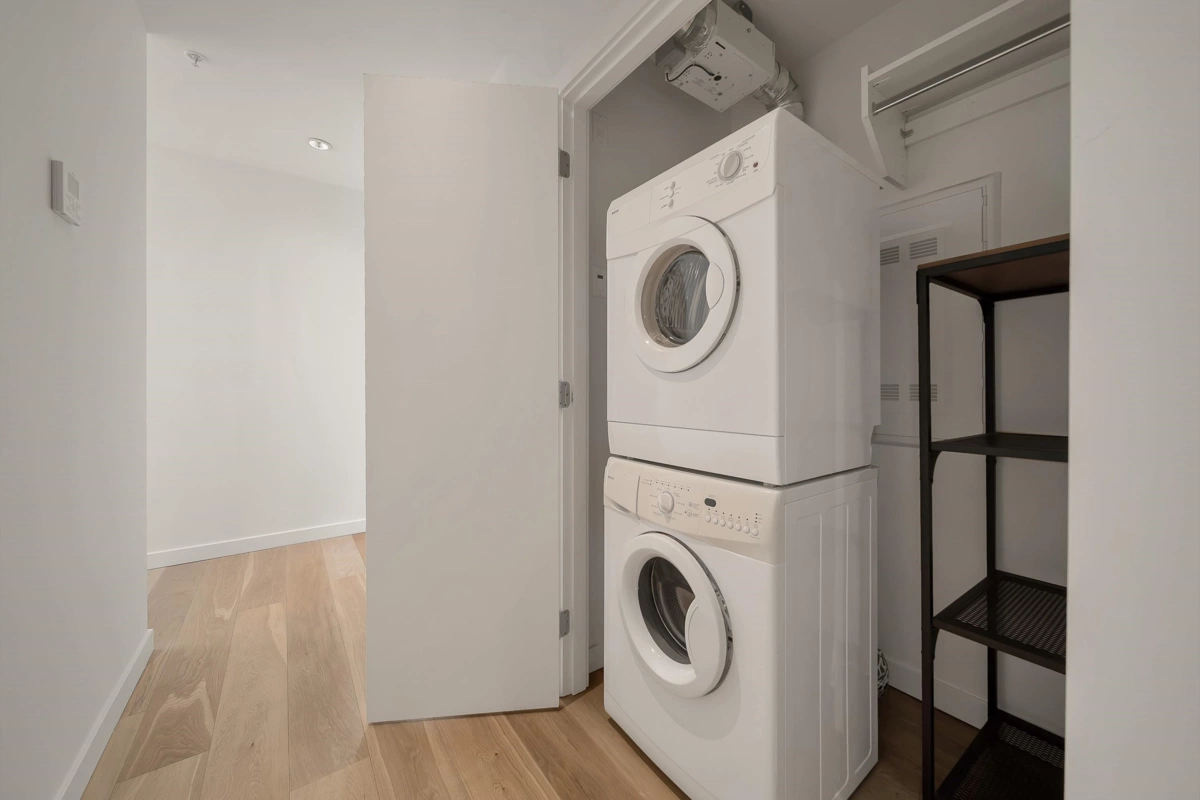 Living Room Photo of 3705 13438 Central Avenue, Surrey, BC