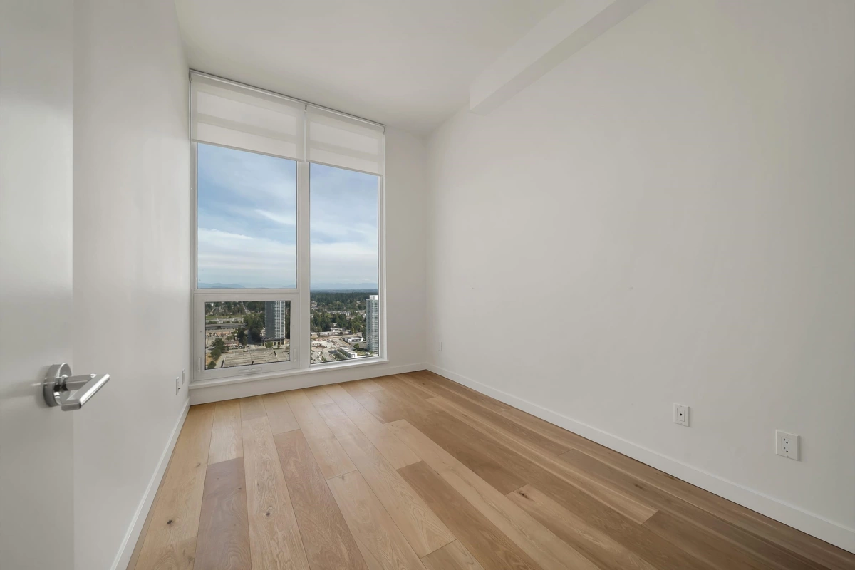 Office / Den Photo of 3705 13438 Central Avenue, Surrey, BC