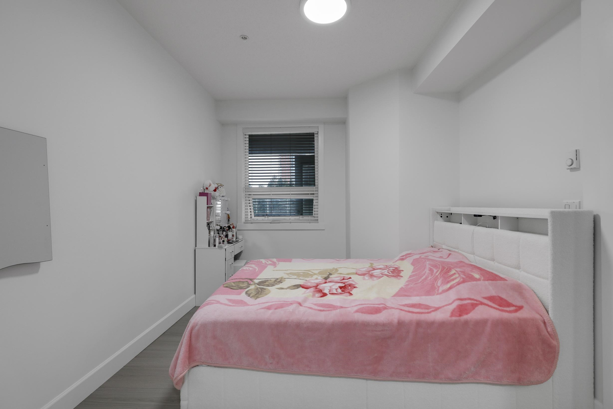 Bedroom 4 Photo of 204 13897 Fraser Highway, Surrey, BC