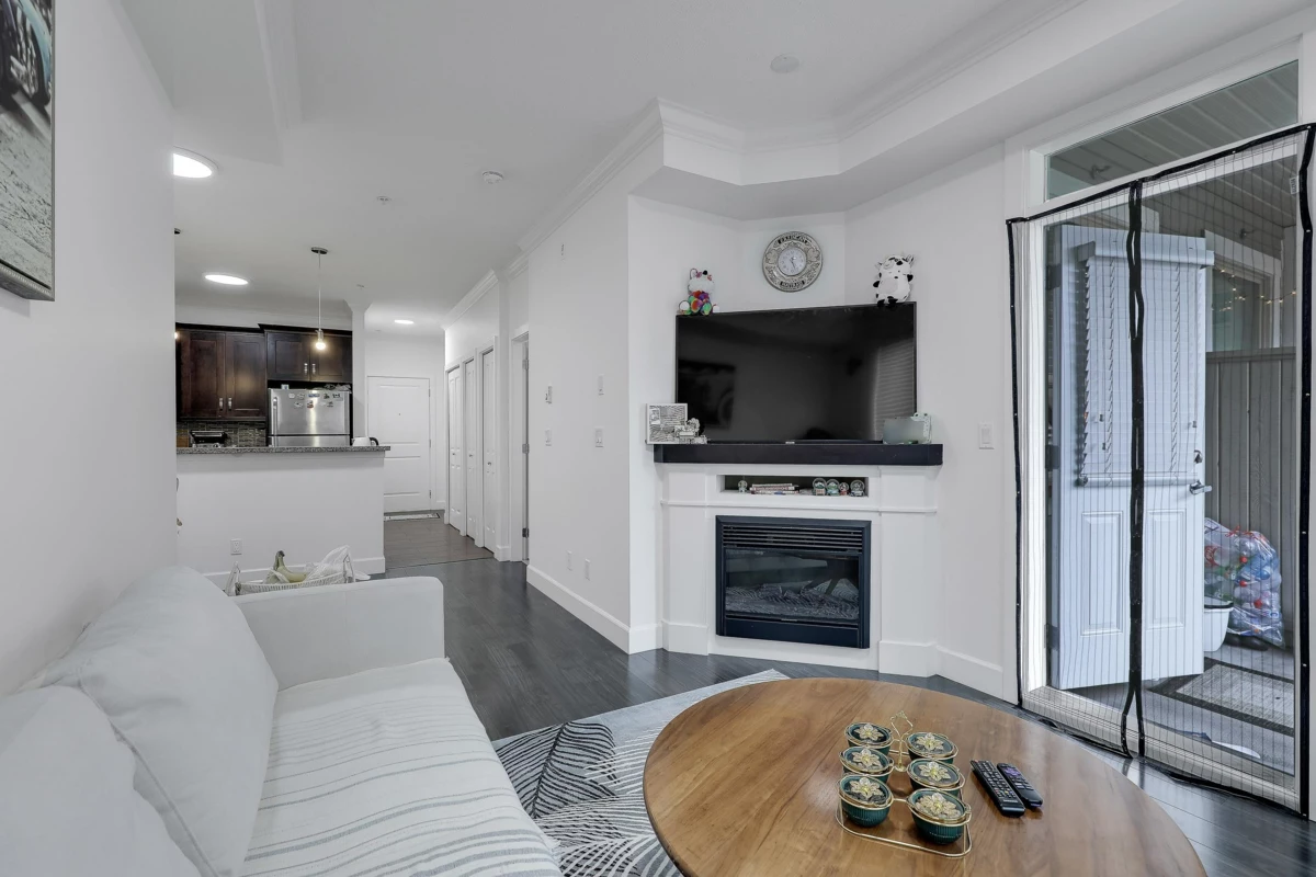 Dining Area Photo of 204 13897 Fraser Highway, Surrey, BC