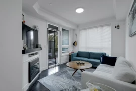 204 13897 Fraser Highway, Surrey, BC