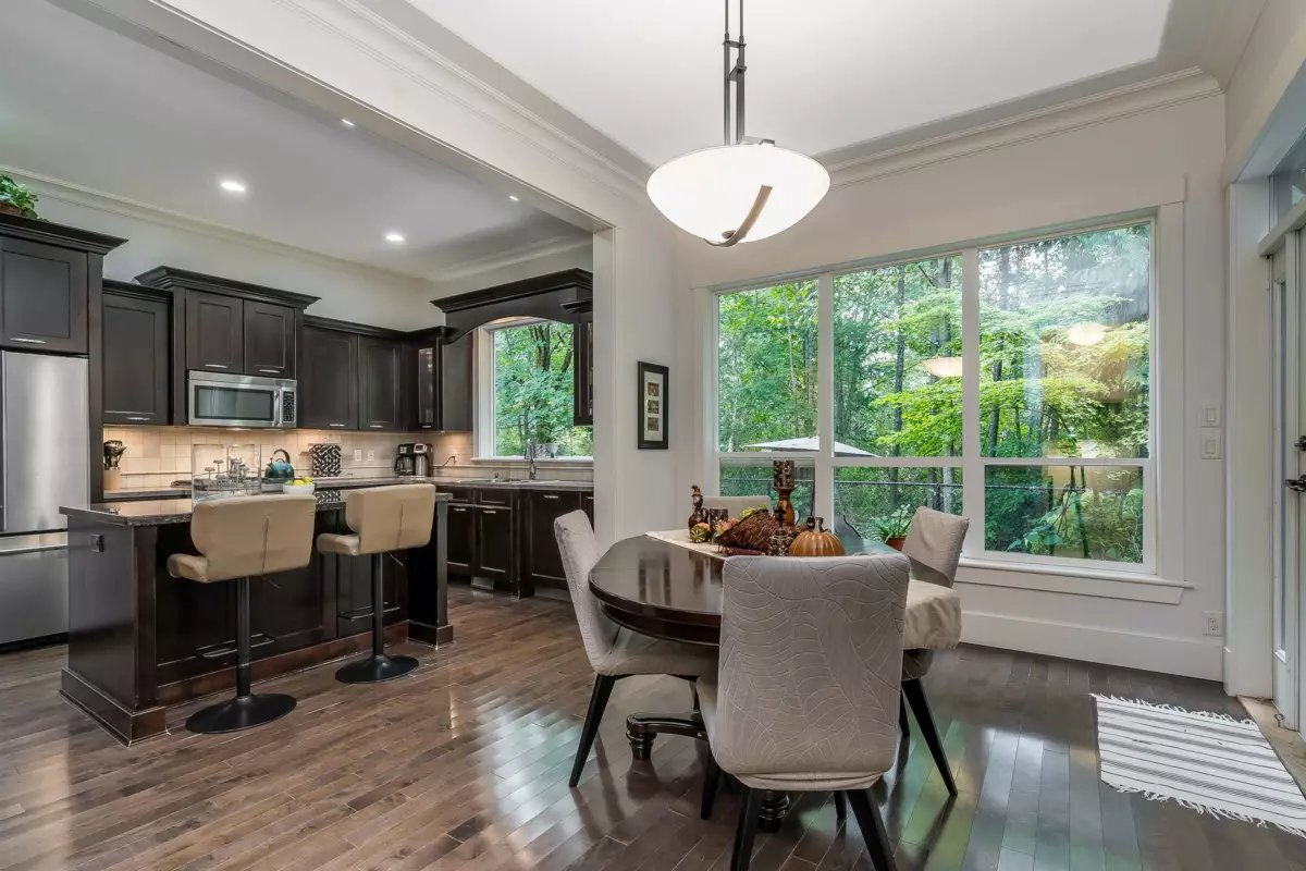 Breakfast Nook Photo of 3428 150b Street, Surrey, BC