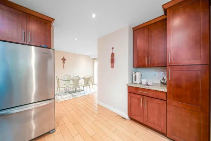 Breakfast Nook Photo of 117 15121 19 Avenue, Surrey, BC