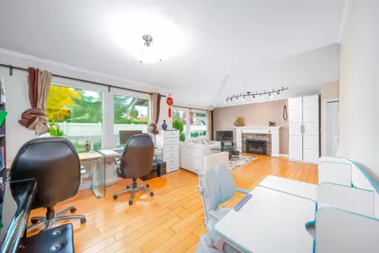 Office / Den Photo of 117 15121 19 Avenue, Surrey, BC