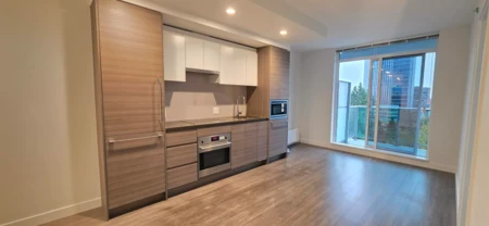 812 13655 Fraser Highway, Surrey, BC, Surrey — Apartment/Condo for sale