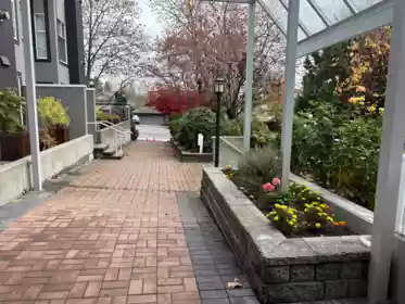 208 11609 227 Street, Maple Ridge, BC, Maple Ridge — Apartment/Condo for sale