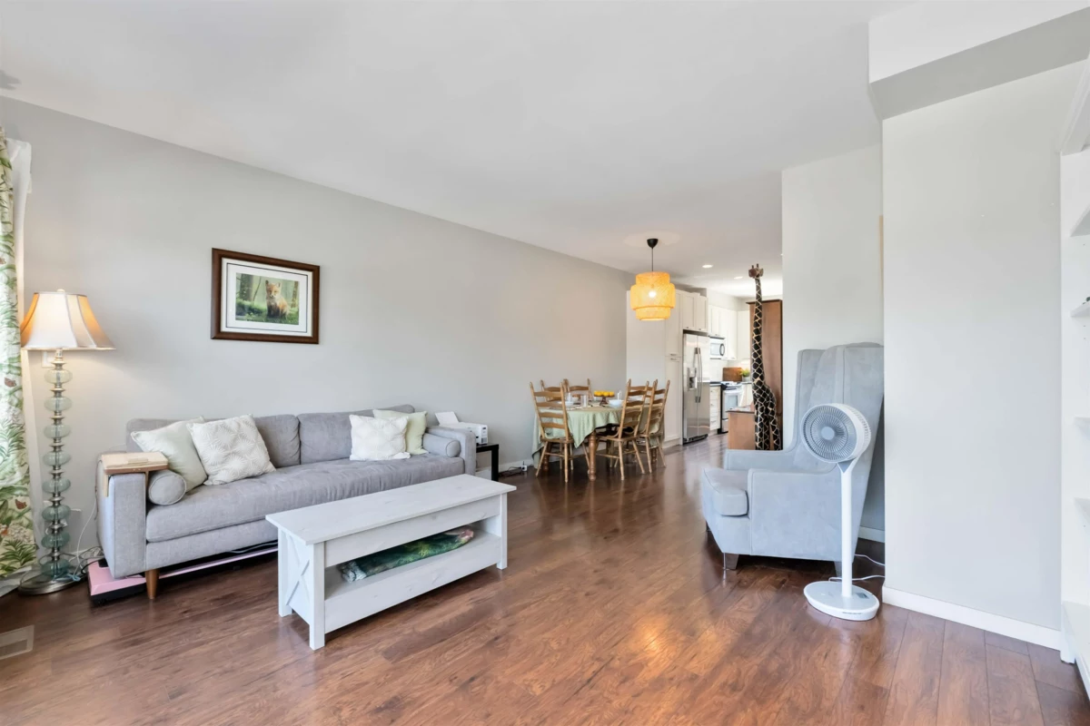 Kitchen Photo of 76 34248 King Road, Abbotsford, BC