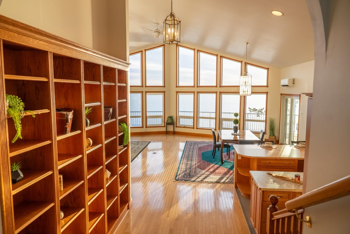 Mudroom Photo of 37189 Schooner Way, Pender Island, BC