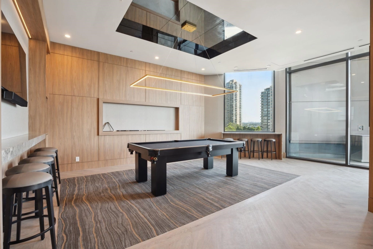 Backyard Photo of 1305 2186 Gilmore Avenue, Burnaby, BC