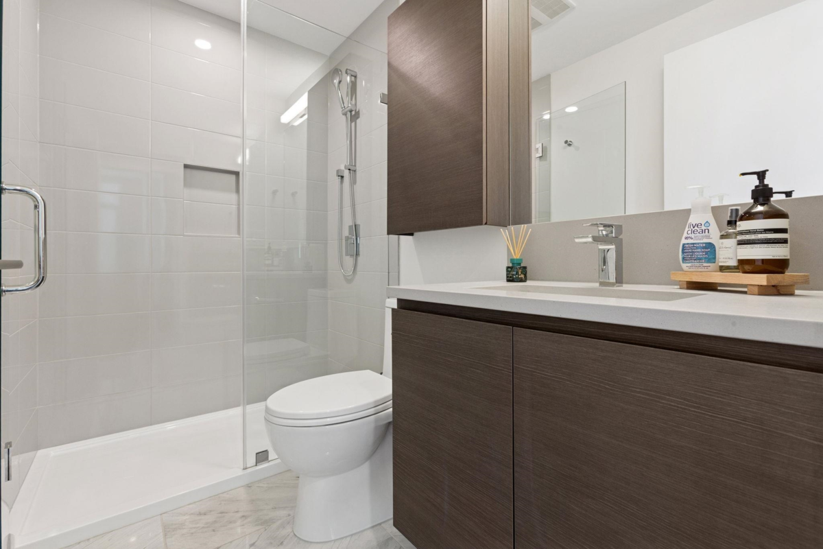 Bedroom 3 Photo of 1305 2186 Gilmore Avenue, Burnaby, BC