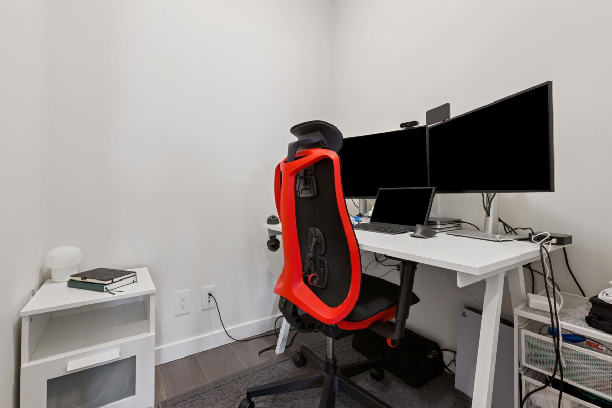 Bedroom 4 Photo of 1305 2186 Gilmore Avenue, Burnaby, BC