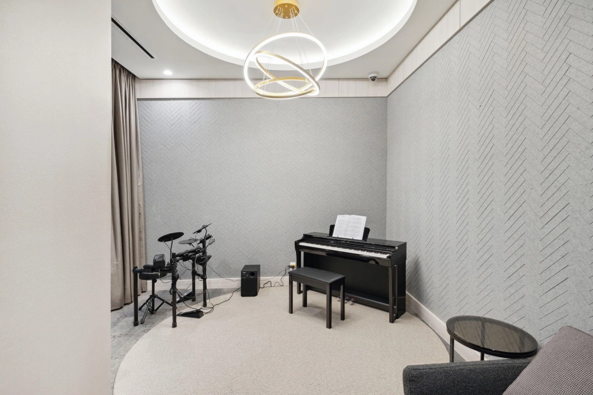 Garden / Landscaping Photo of 1305 2186 Gilmore Avenue, Burnaby, BC