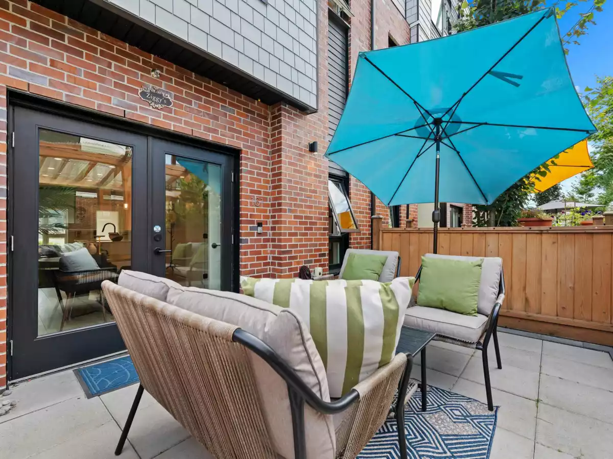 Loft / Bonus Room Photo of 161 565 E 2nd Street, North Vancouver, BC