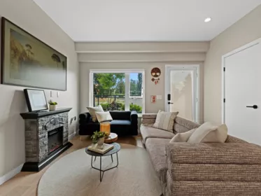 161 565 E 2nd Street, North Vancouver, BC, North Vancouver — Townhouse for sale