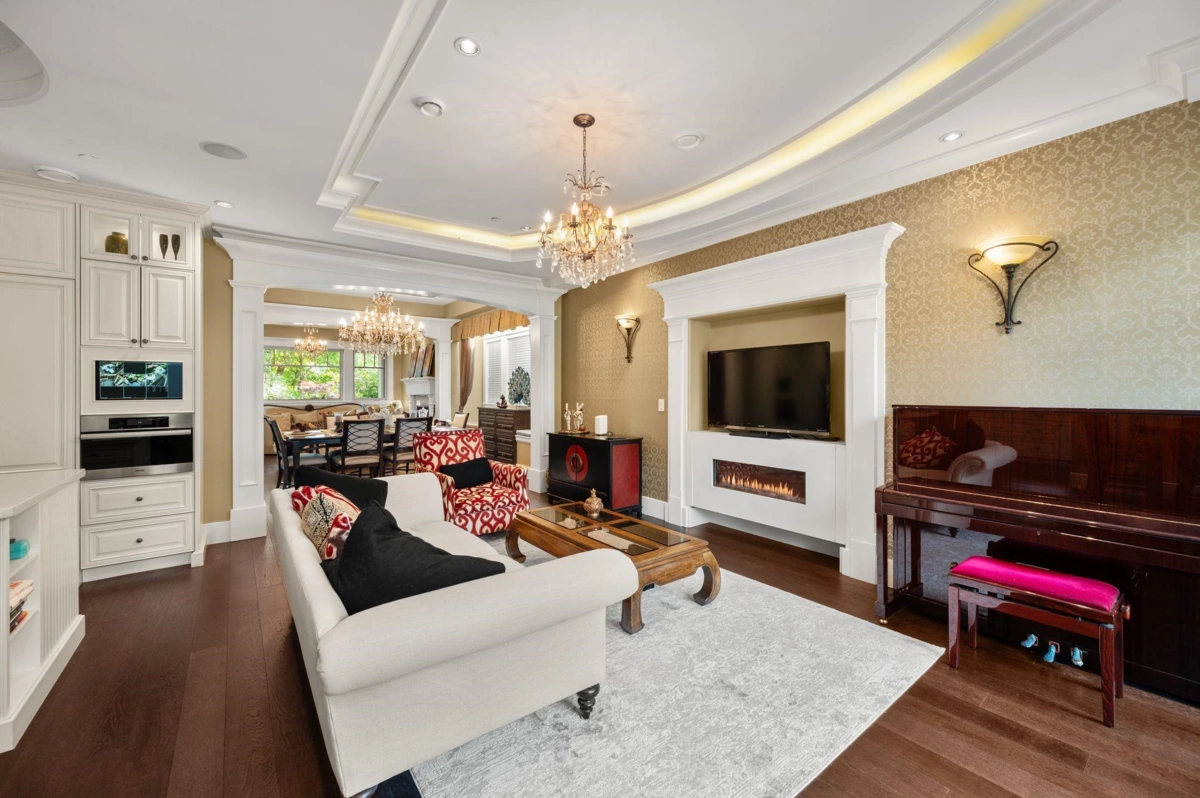 Walk-In Closet Photo of 2967 W 43rd Avenue, Vancouver, BC