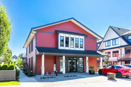 Swimming Pool Photo of 50 19451 Sutton Avenue, Pitt Meadows, BC