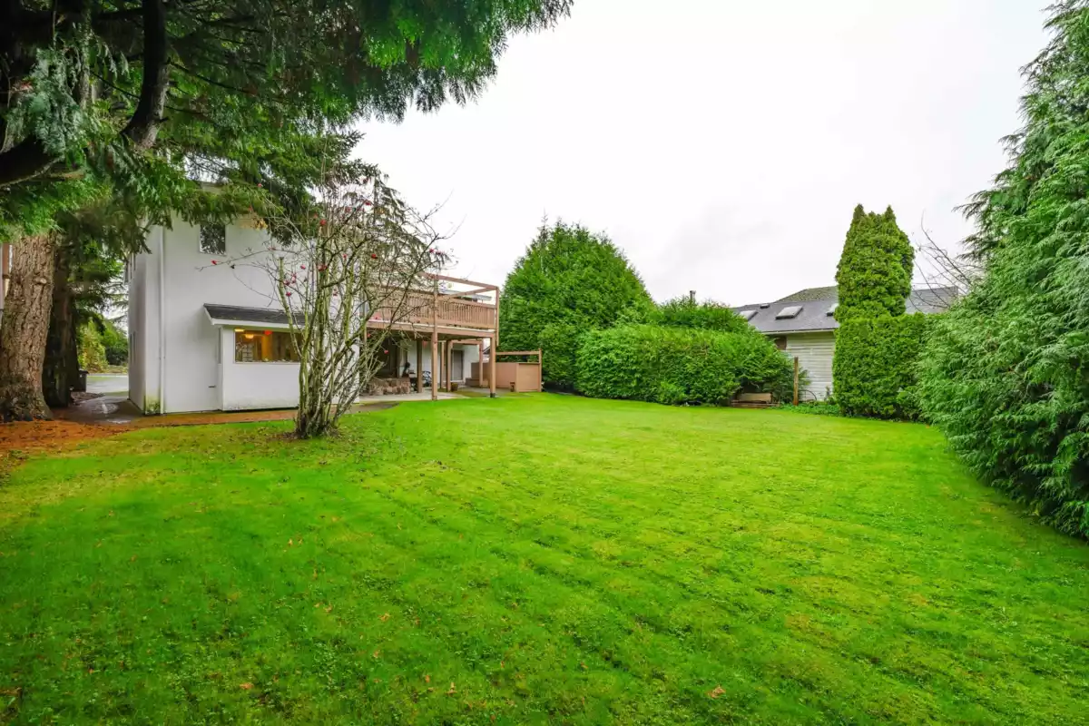 Loft / Bonus Room Photo of 8531 Ash Street, Richmond, BC