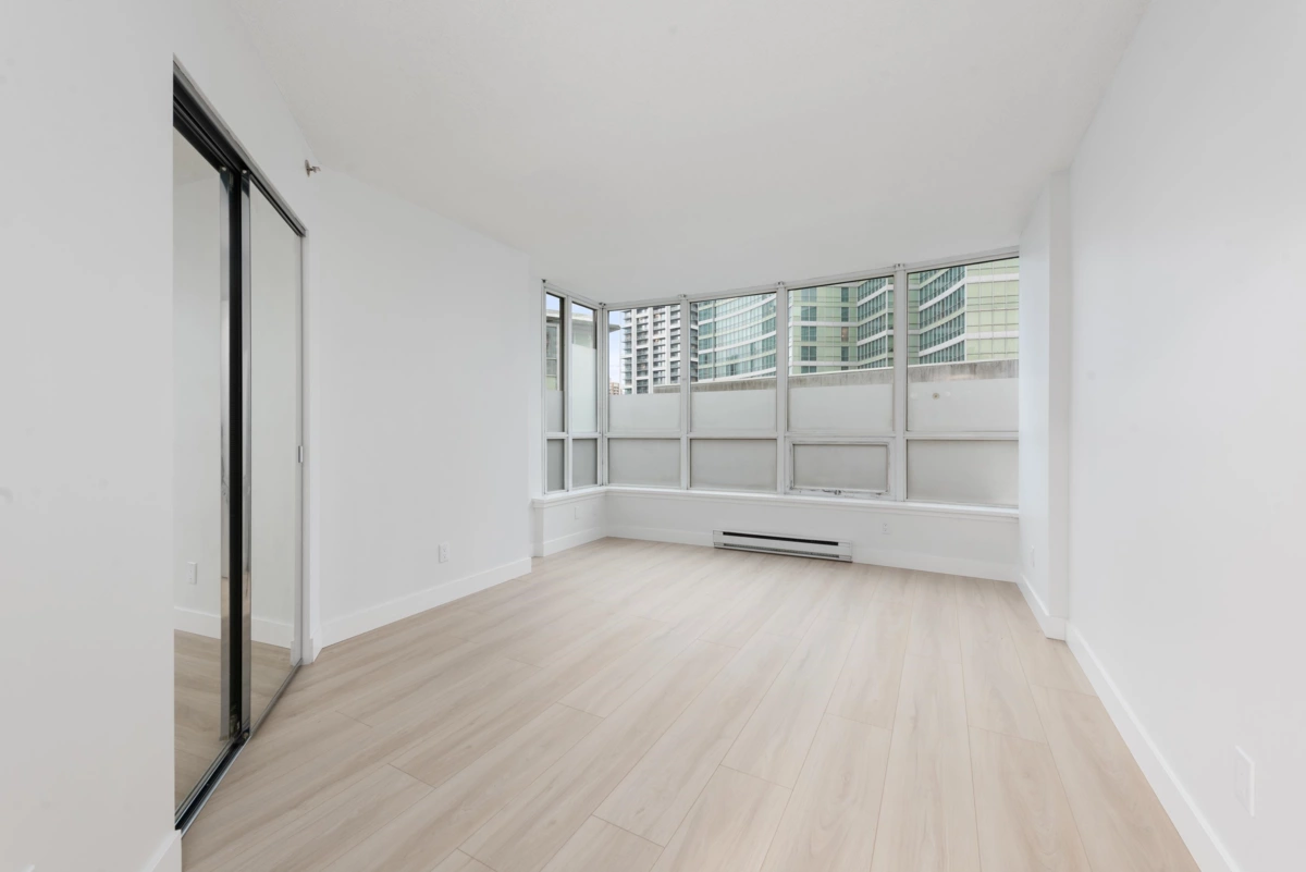 Bedroom 3 Photo of 608 6088 Willingdon Avenue, Burnaby, BC