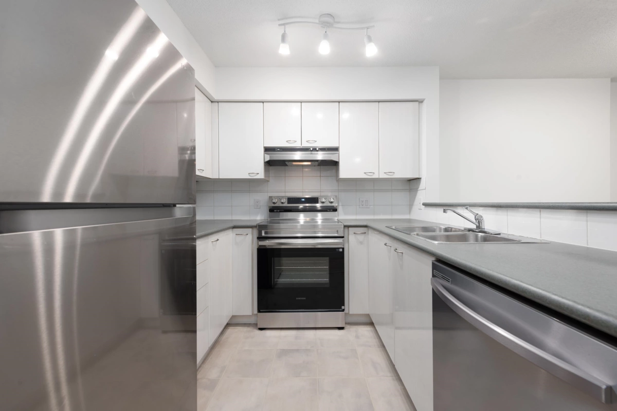 Pantry Photo of 608 6088 Willingdon Avenue, Burnaby, BC