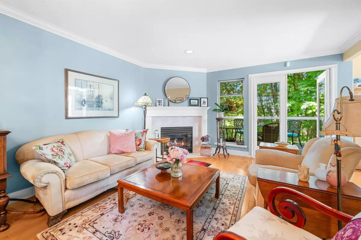 Breakfast Nook Photo of 22 72 Jamieson Court, New Westminster, BC