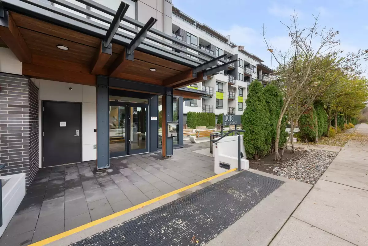 Mudroom Photo of 407 3018 St. George Street, Port Moody, BC
