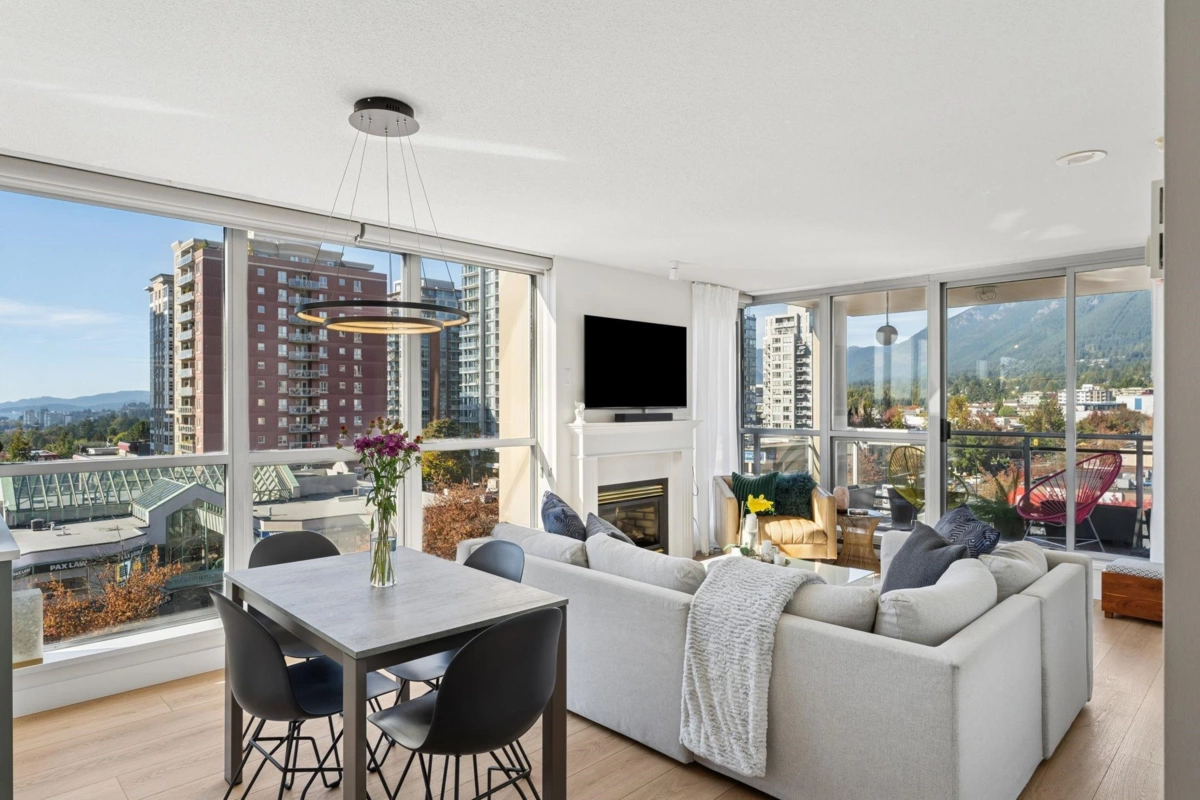 Exterior Front Photo of 601 108 E 14th Street, North Vancouver, BC