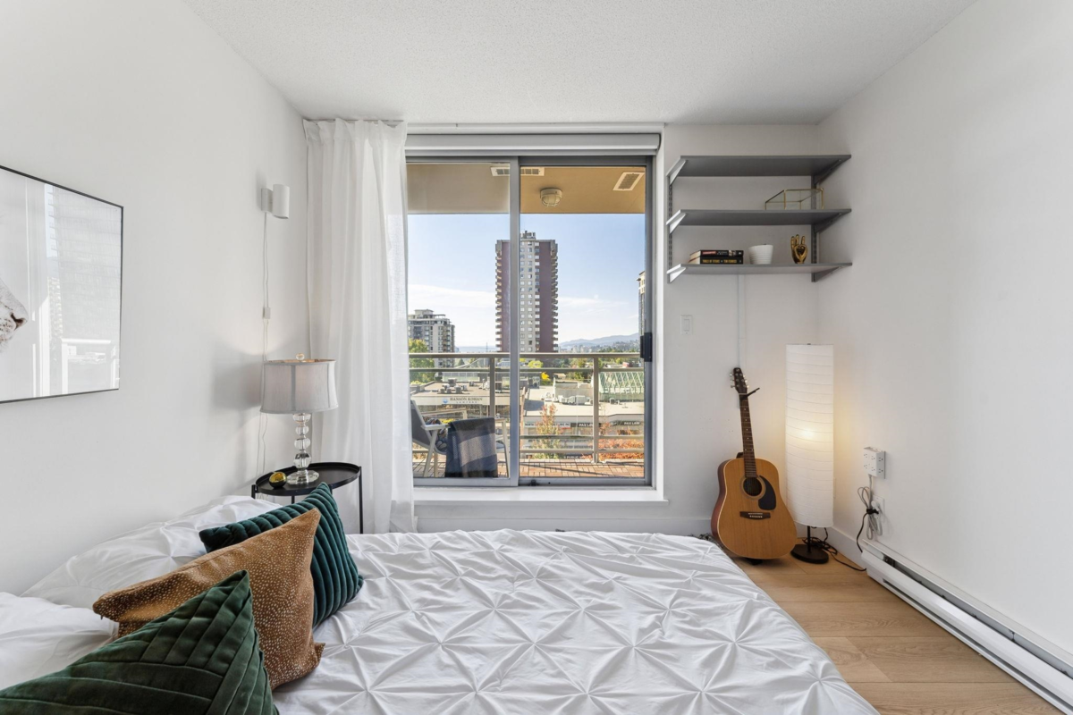 Laundry Room Photo of 601 108 E 14th Street, North Vancouver, BC