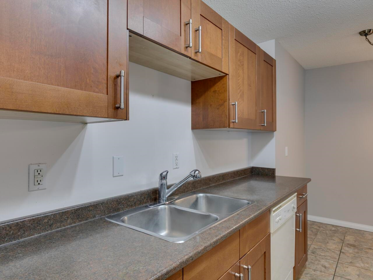 Kitchen Photo of 208 275 W 2nd Street, North Vancouver, BC