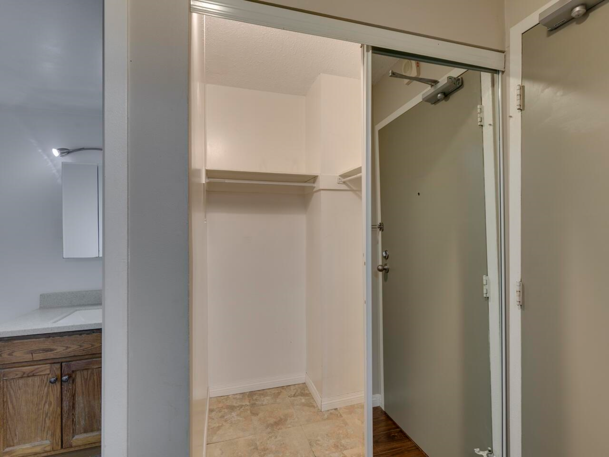 Loft / Bonus Room Photo of 208 275 W 2nd Street, North Vancouver, BC