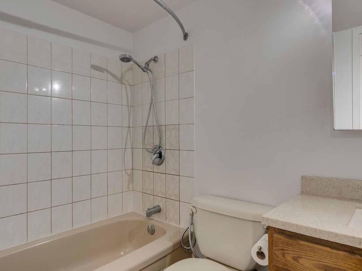 Office / Den Photo of 208 275 W 2nd Street, North Vancouver, BC