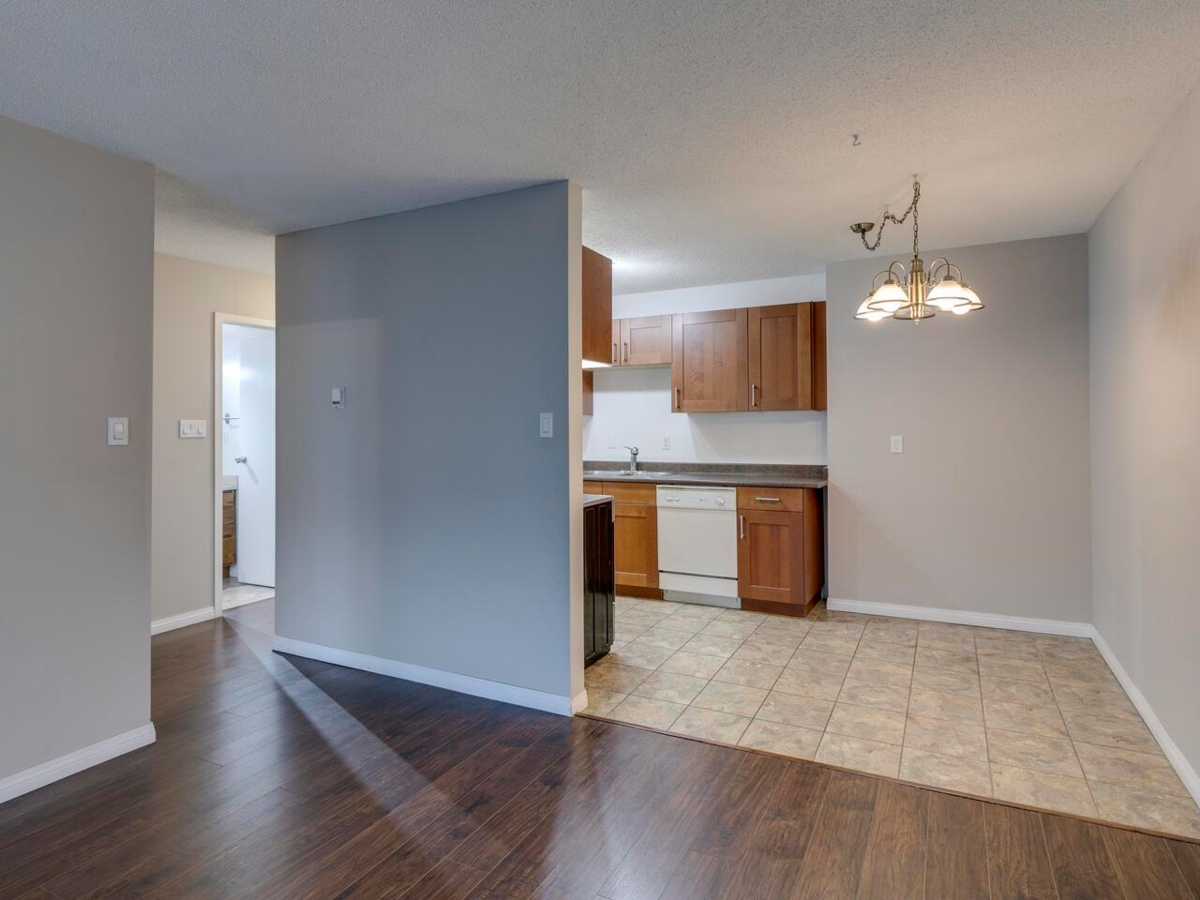 Primary Bedroom Photo of 208 275 W 2nd Street, North Vancouver, BC