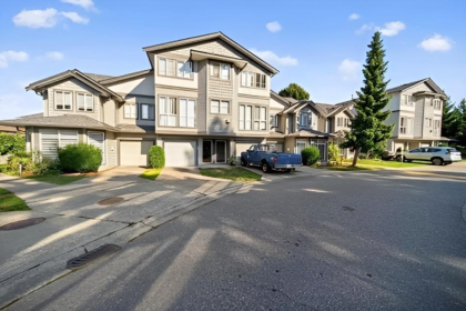 43 7156 144 Street, Surrey, BC, Surrey — Townhouse for sale