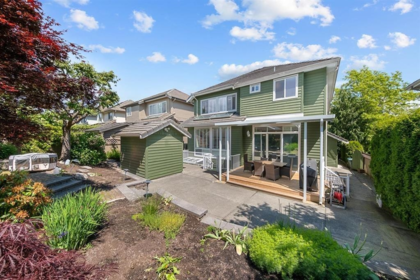 Laundry Room Photo of 3311 155b Street, Surrey, BC