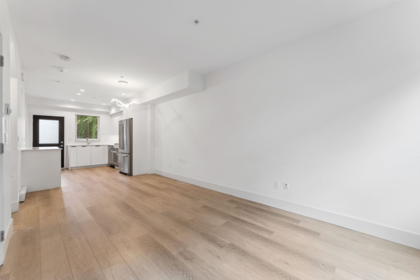302 6933 Arcola Street, Burnaby, BC, Burnaby — Townhouse for sale