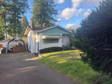 2215 Duthie Avenue, Burnaby, BC, Burnaby — 4 bed single family residence for sale