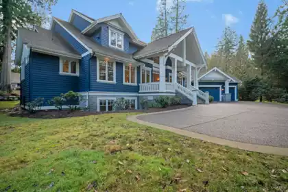 13464 Vine Maple Drive, Surrey, BC, Surrey — Single Family Residence for sale