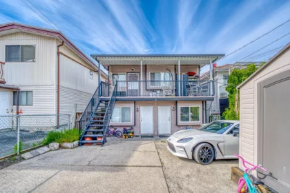 Outdoor Patio Photo of 426 E 18th Avenue, Vancouver, BC