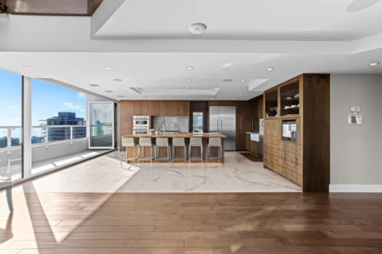 Dining Area Photo of 3102 717 Jervis Street, Vancouver, BC