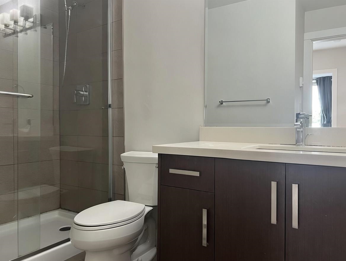 Kitchen Island Photo of 305 5288 Beresford Street, Burnaby, BC