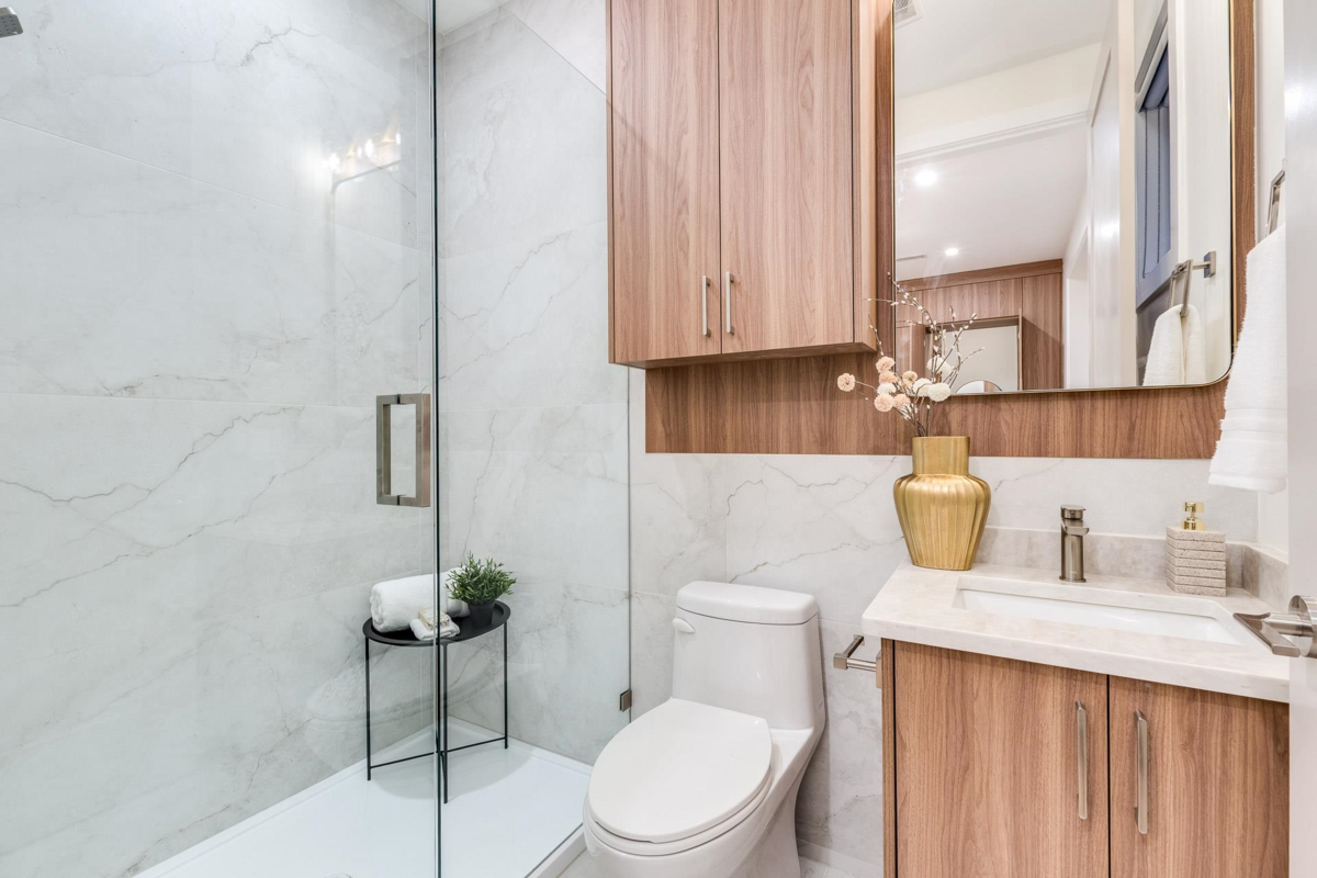 Mudroom Photo of 1 2943 E 44th Avenue, Vancouver, BC