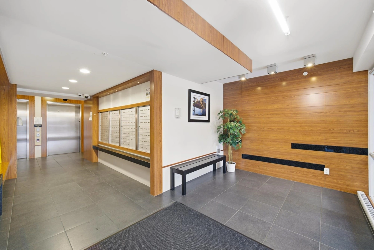 Basement Recreation Room Photo of 601 8333 Anderson Road, Richmond, BC
