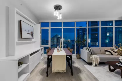 Breakfast Nook Photo of 2402 1788 Gilmore Avenue, Burnaby, BC